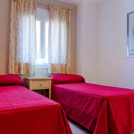 Masapartamentos El Puerto Apartment